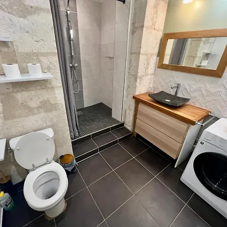 Beautiful 1 Bedroom -